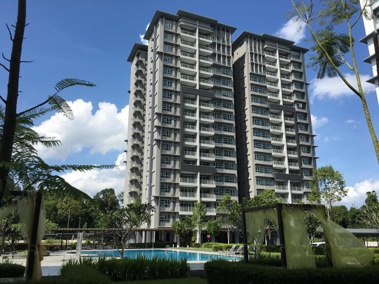 Ohana Sky Villa Residences Kuching Kültér fotó